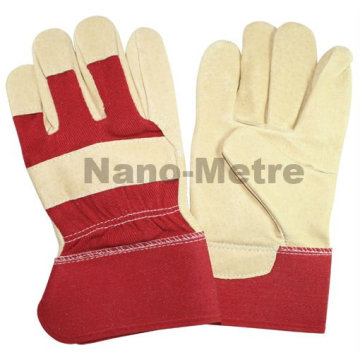 Usines de gants en cuir de sécurité de cochon de NMSAFETY avec le dos de coton rouge